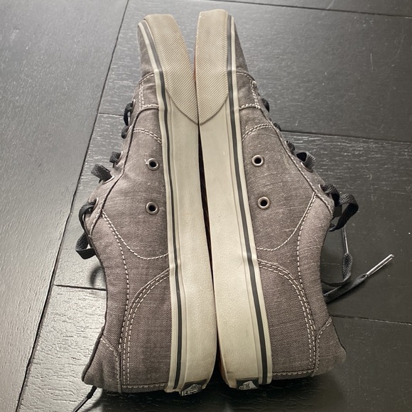 Vans Mens Sneakers. Size 8. Gray - Picture 9 of 9
